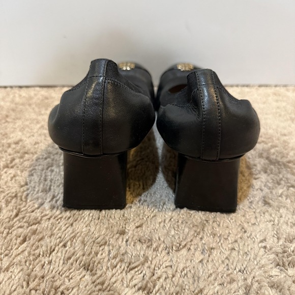 Tory Burch Shoes Womens Size 9.5 Black Amy Pump Cap Toe Block Heel Logo - Picture 4 of 13